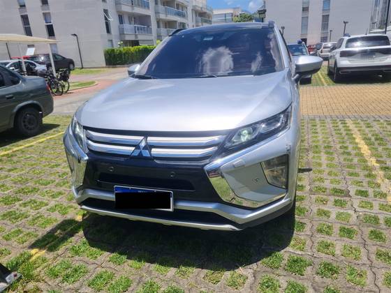 MITSUBISHI ECLIPSE CROSS 1.5 MIVEC TURBO GASOLINA HPE-S CVT MITSUBISHI ECLIPSE CROSS 1.5 MIVEC TURBO GASOLINA HPE-S CVT